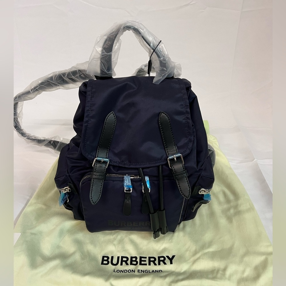 BURBERRY Nylon Rucksack- Navy Gently used